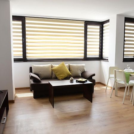 Hotel Active Apartments Тарговыште Экстерьер фото