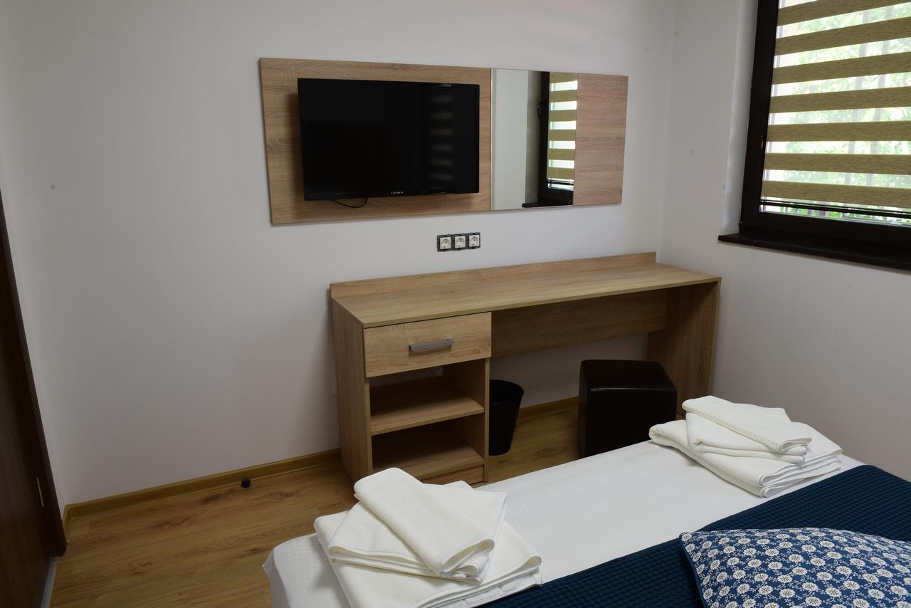 Hotel Active Apartments Тарговыште Экстерьер фото