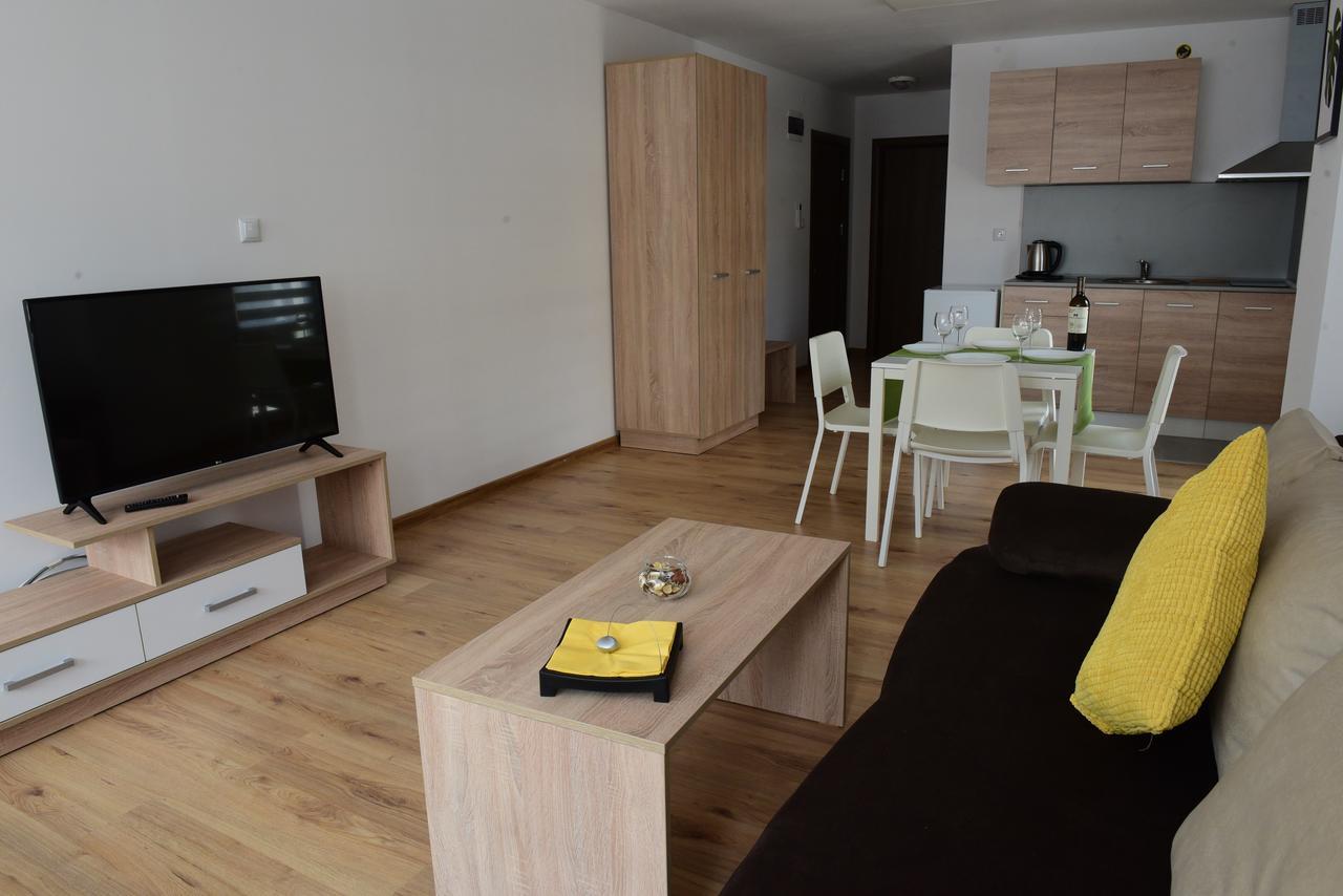 Hotel Active Apartments Тарговыште Экстерьер фото